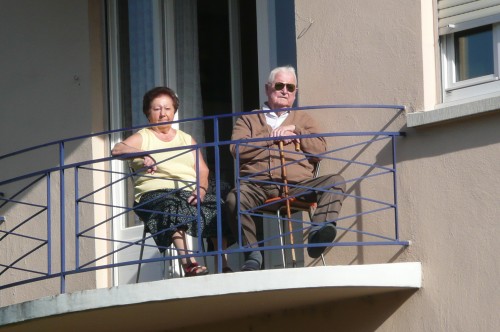 ça nous change de la télé: enfin il se passe quelque chose à Colmar